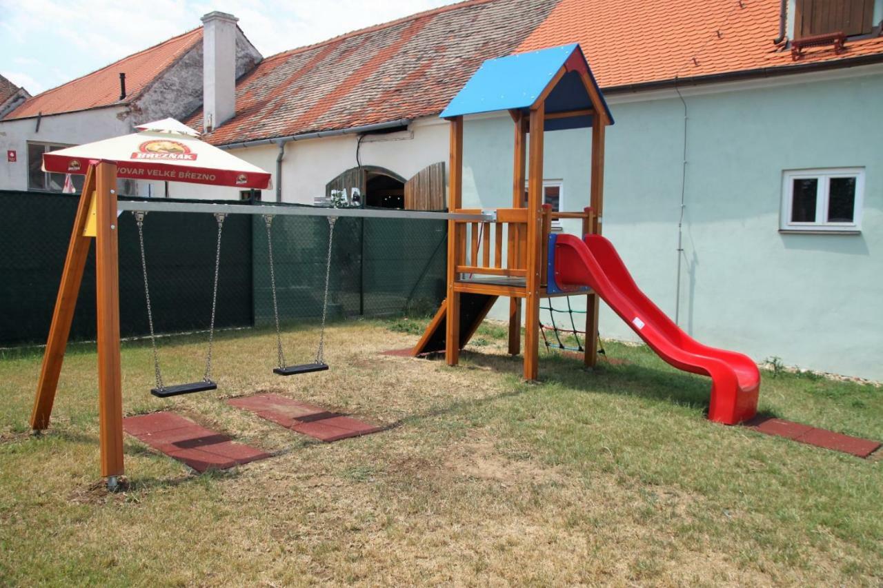 Penzion Daníž Chvalovice  Exteriér fotografie